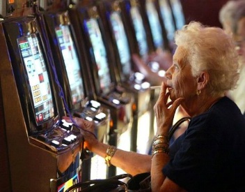 Sul gioco d’azzardo lo Stato va in direzione opposta alla società civile